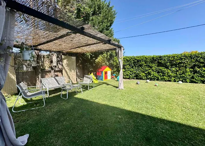 Papas House 3 Near Faliraki * Kalithies