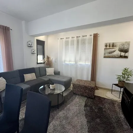 Daire Papas House 3 Near Faliraki *